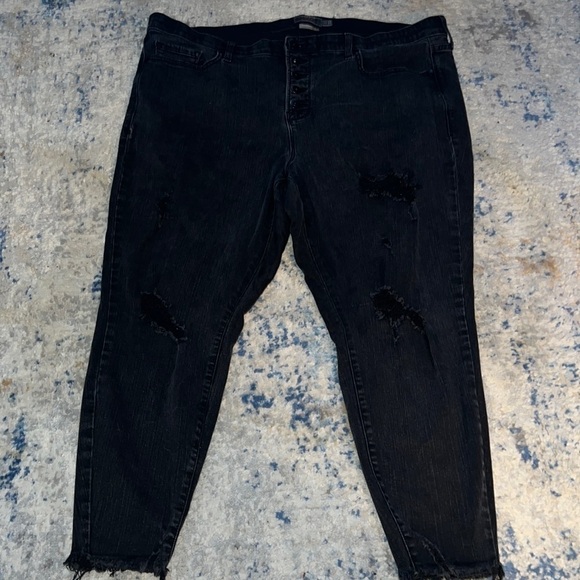 Torrid Sky High Skinny distressed ripped raw hem button fly black jeans Sz 22S - Picture 7 of 12